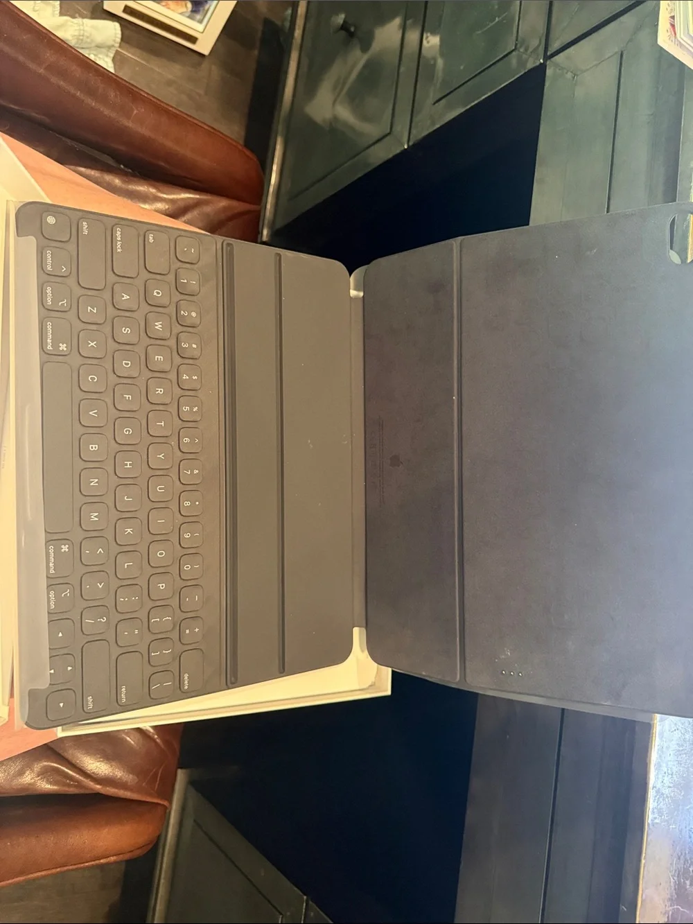 Apple iPad Pro Smart Keyboard Folio - Gray